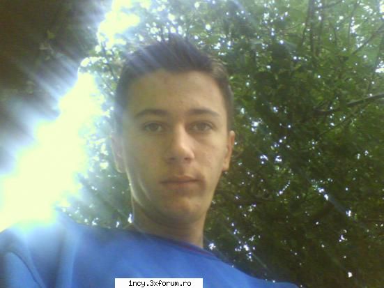 cutam sponsor pt echipa la id -> mg_dani si  sposor..